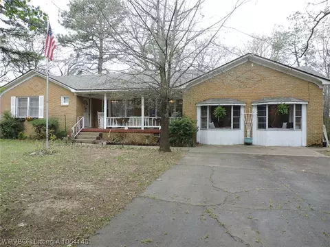1123 N 49th St, Fort Smith, AR 72904
