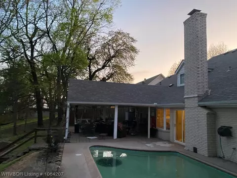 2601 Riviera Cir, Fort Smith, AR 72903 photo 3