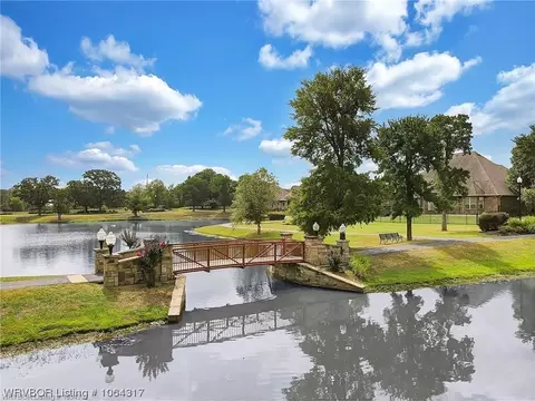 2809 S 87th Dr, Fort Smith, AR 72903 photo 3