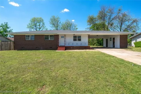 1017 N 59th Ter, Fort Smith, AR 72904