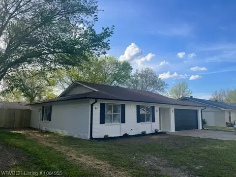 8606 31st Ter, Fort Smith, AR 72908 photo 2