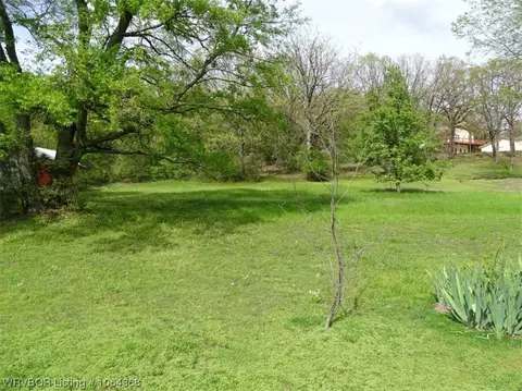 305 Durham Ave, Pocola, OK 74902 photo 8