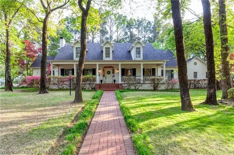 8314 Mile Tree Dr, Fort Smith, AR 72903