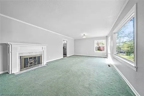 2110 S V St, Fort Smith, AR 72901 photo 9
