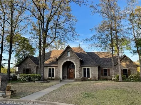 8203 Rue Madeline Rd, Fort Smith, AR 72903 photo 2