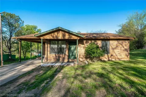 201 N Washington St, Van Buren, AR 72956