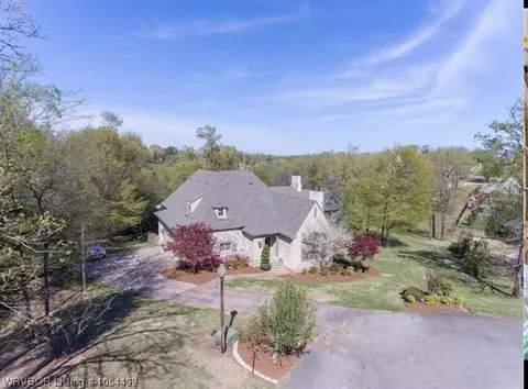 7203 Kensington Ct, Fort Smith, AR 72903 photo 2