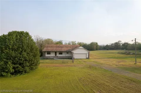 807 809 And 811 Ludlow St, Hartford, AR 72938