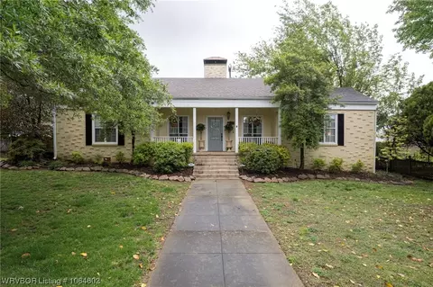 1730 S Albert Pike Rd, Fort Smith, AR 72903