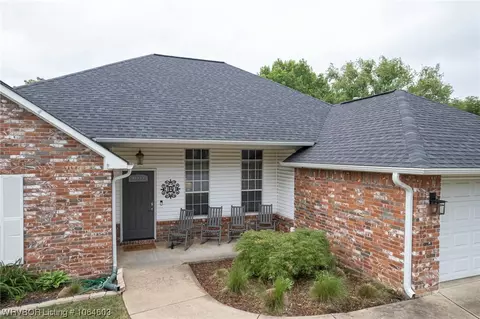 9805 Fenwick Ct, Fort Smith, AR 72908 photo 3