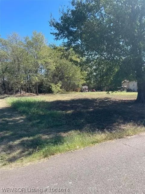 22709 Hwy 271 W, Spiro, OK 74959