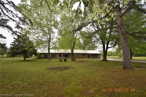 464903 141 Hwy, Gans, OK 74936