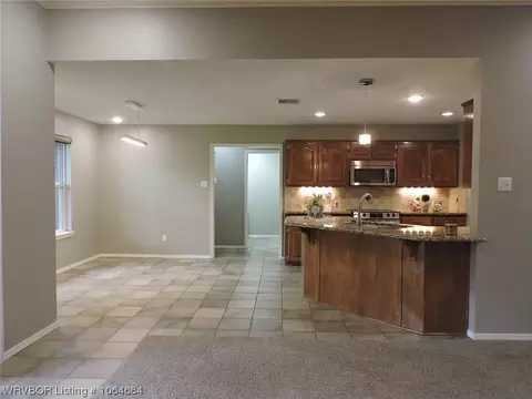 4012 Colton Dr, Fort Smith, AR 72903 photo 5