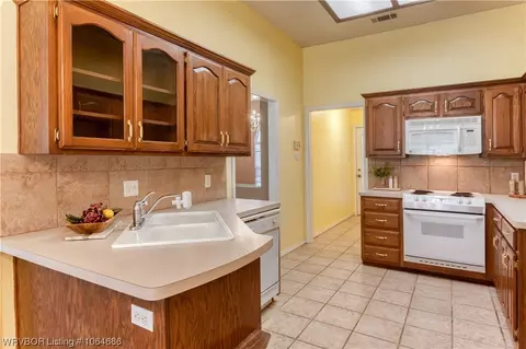 7505 Millennium Dr, Fort Smith, AR 72916 photo 10