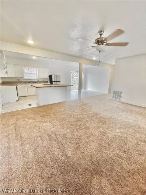8024 Holly Ave, Fort Smith, AR 72908 photo 2