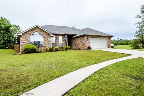 171 Daybreak Ln, Alma, AR 72921