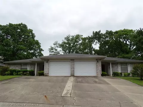 7500 Euper Ln, Fort Smith, AR 72903