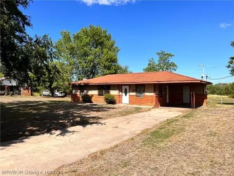 16332 Fort Coffee Rd, Fort Coffee, OK 74959