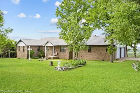 28945 Cliff Dr, Poteau, OK 74953
