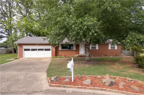 4227 Stanard Cir, Fort Smith, AR 72903 photo 2