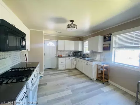 1914 Wirsing Ave, Fort Smith, AR 72904 photo 4