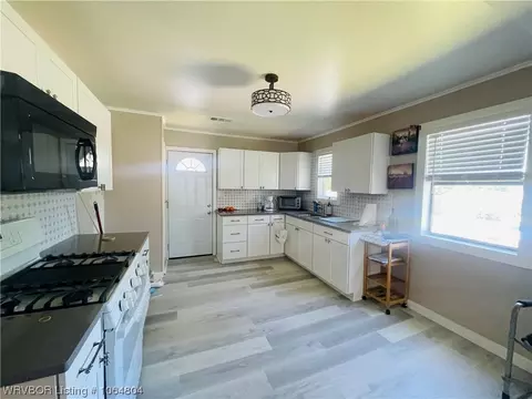 1914 Wirsing Ave, Fort Smith, AR 72904 photo 5