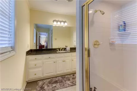 Bath - 3327 Crowe Hill Cir, Fort Smith, AR 72903 photo 5 of 5