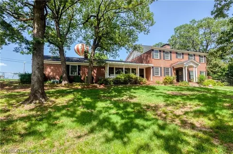 Exterior - 3327 Crowe Hill Cir, Fort Smith, AR 72903 photo 3 of 17