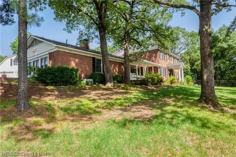 Exterior - 3327 Crowe Hill Cir, Fort Smith, AR 72903 photo 4 of 17