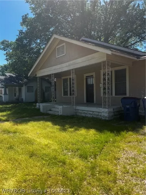 907 Clifton Ct, Fort Smith, AR 72903