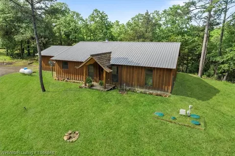 10938 Old Monroe Rd, Poteau, OK 74953