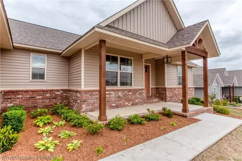 2629 Turtle Creek Dr, Lavaca, AR 72941 photo 2