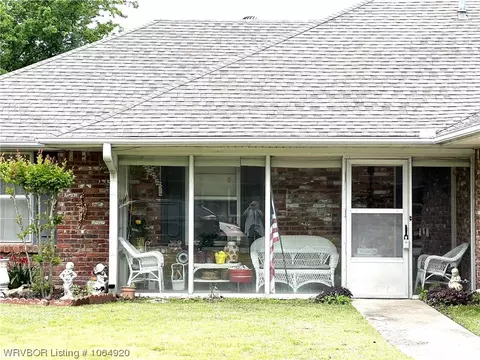 3208 S 92nd St, Fort Smith, AR 72903 photo 2