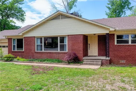 2220 S 66th St, Fort Smith, AR 72903 photo 3
