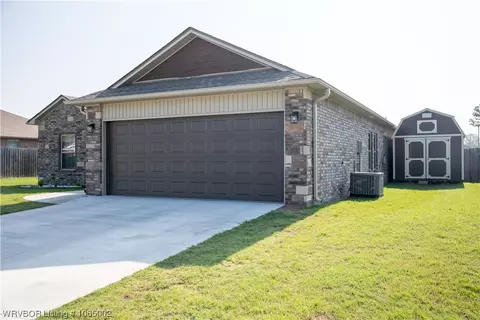 137 Lavender Ln, Alma, AR 72921 photo 2