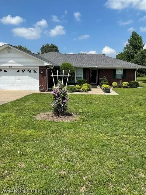 202 C St, Subiaco, AR 72865