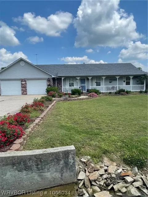214 Leo Ave, Subiaco, AR 72865