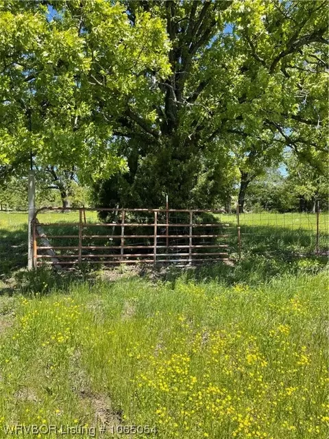 101243 N Highway 59, Sallisaw, OK 74955
