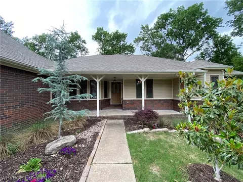 3519 Muirfield Cir, Fort Smith, AR 72908 photo 2