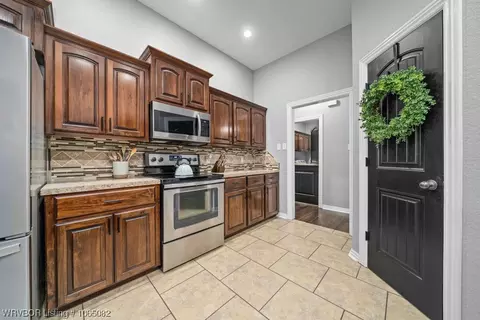 1818 Yukon Dr, Barling, AR 72923 photo 8