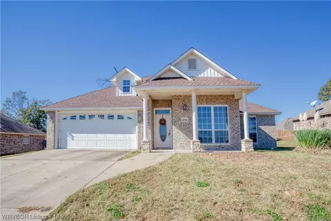 2511 Dava St, Van Buren, AR 72956