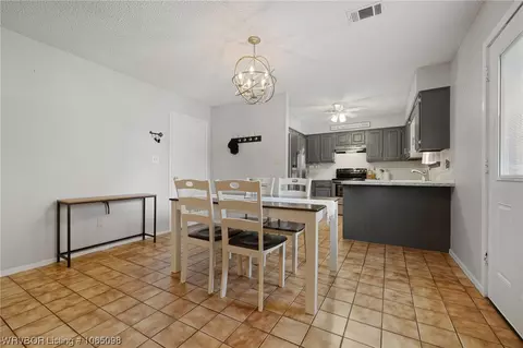 8917 Bryn Mawr Cir, Fort Smith, AR 72908 photo 9