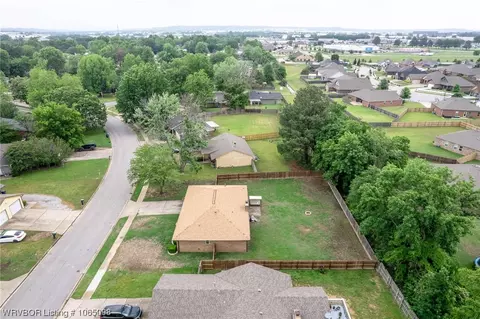 8917 Bryn Mawr Cir, Fort Smith, AR 72908 photo 36