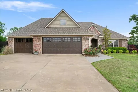 7900 Sumac Ct, Fort Smith, AR 72916