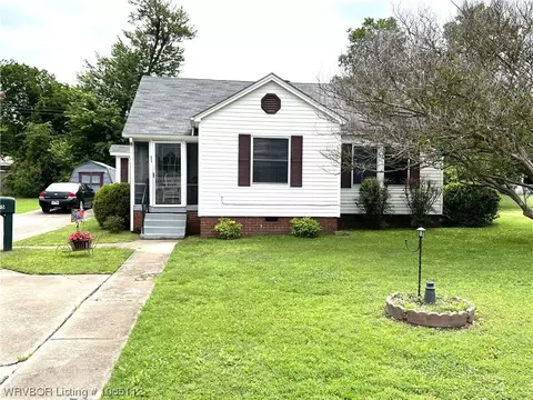 4205 Jenny Lind Rd, Fort Smith, AR 72901