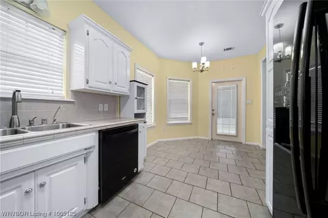 6800 Red Pine Dr, Fort Smith, AR 72916 photo 9
