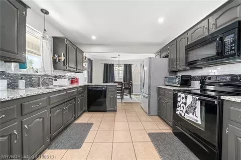 5408 S 93rd Cir, Fort Smith, AR 72903 photo 8