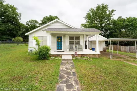 116 N Coker St, Greenwood, AR 72936