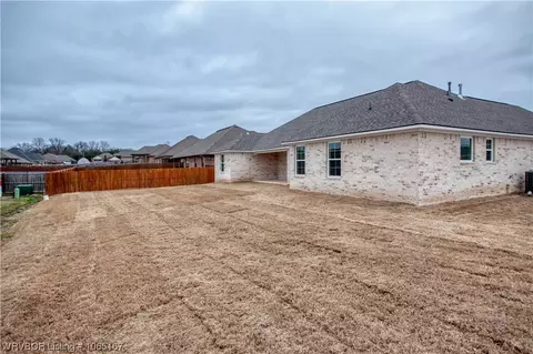 Exterior - 2732 Turtle Creek Dr, Lavaca, AR 72941 photo 11 of 15