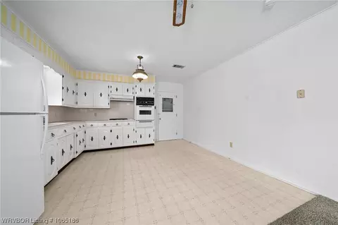 8001 Clover Dr, Fort Smith, AR 72908 photo 6